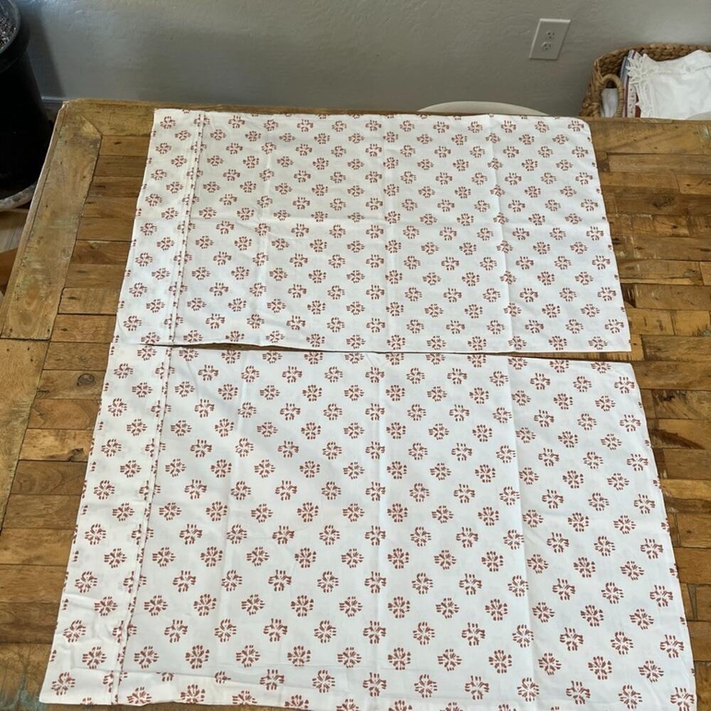Threshold 100% Cotton Queen Pillowcases (2) Orange & White Geometric Floral